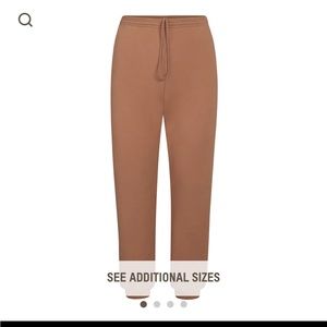 NWT Skims Tigers eye cotton jogger